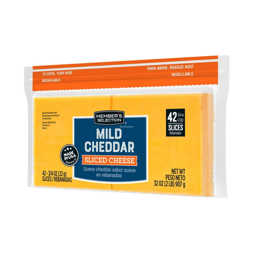 Member's Selection Sliced Mild Cheddar Cheese 907 g / 2 lb