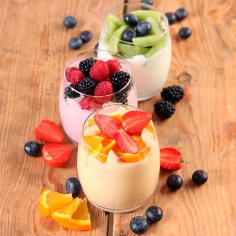 La Yogurt Strawberry & Peach Yogurt 12 Units / 170 gYOG