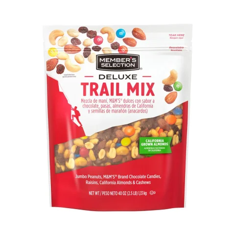 Member's Selection Deluxe Trail Mix 1.13 kg / 40 oz