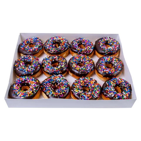 Member's Selection Freshly Made Chocolate Glazed Doughnuts 12 Units